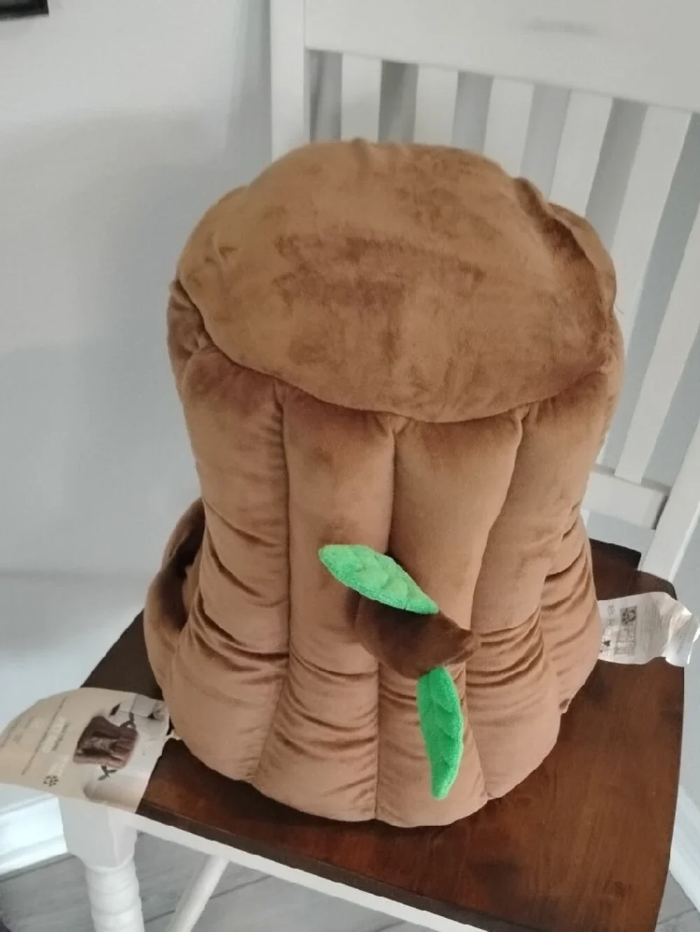 Plush Brown Tree Stump Cat Bed with Green Leaf Accents